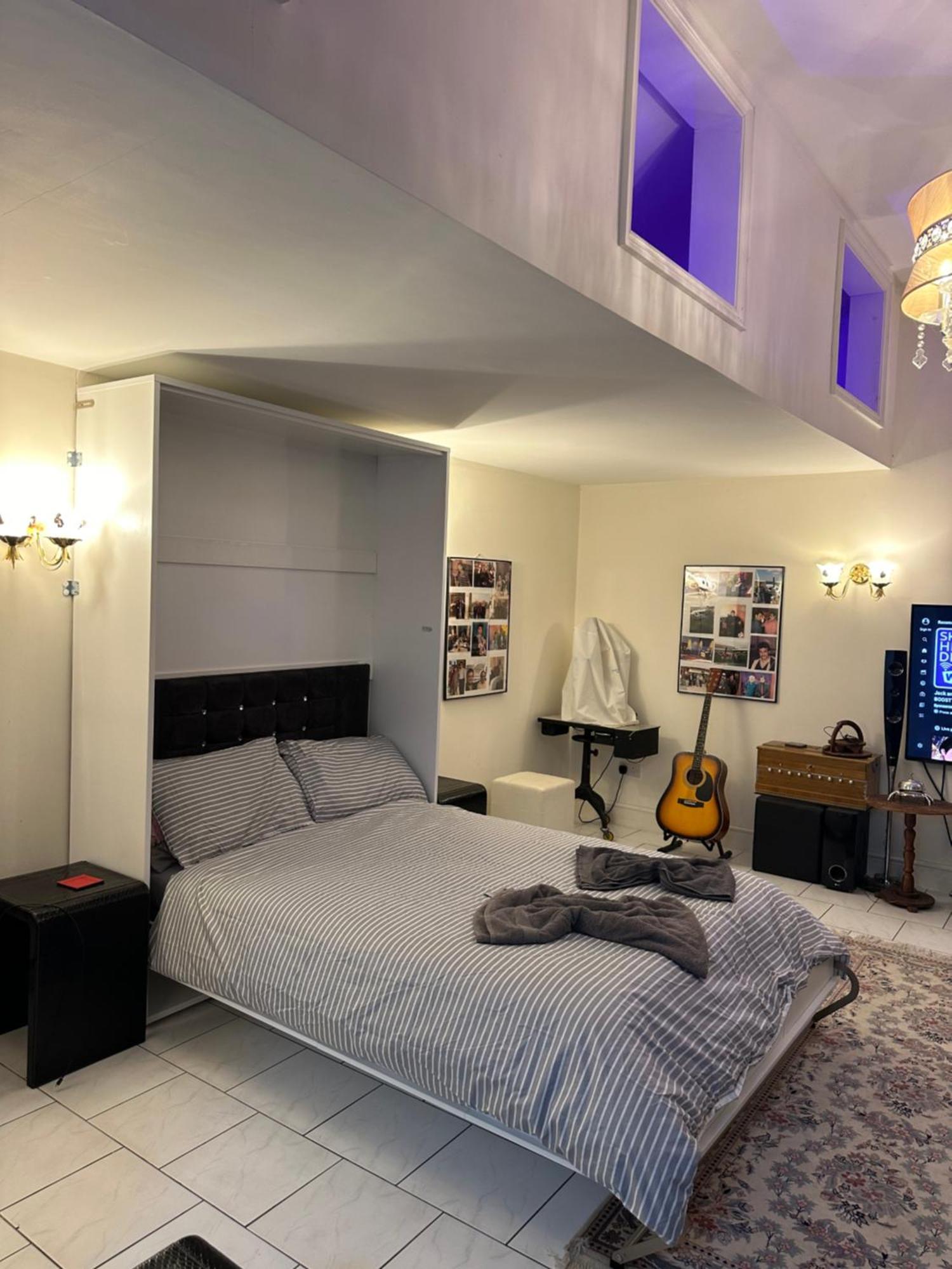 Amazing Gantshill Studio Annexe & Free Parking Redbridge Buitenkant foto